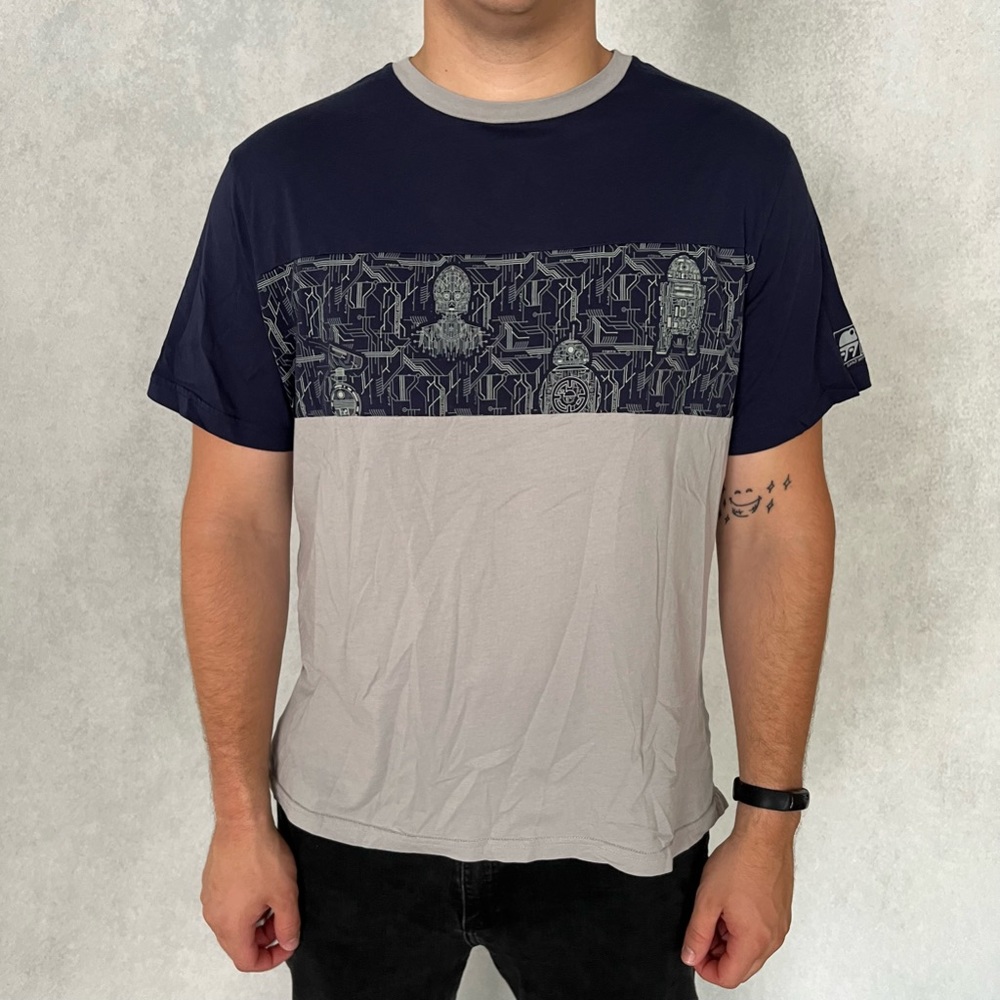 Mens StarWars Disney T-shirt